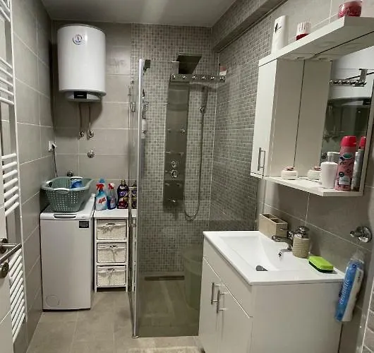 Orhidea Ντόμποϊ